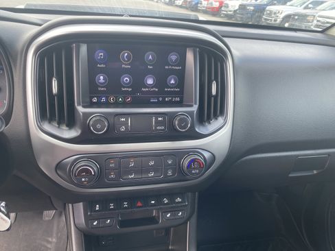 Used 2021 Chevrolet Colorado ZR2 image 14