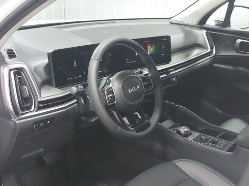 New 2025 Kia Sorento EX image 18
