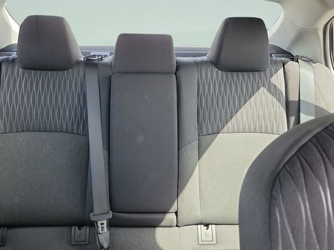 Used 2025 Toyota Camry LE w/ Convenience Package image 21