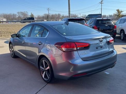 Used 2017 Kia Forte EX w/ EX Premium Plus Package image 4