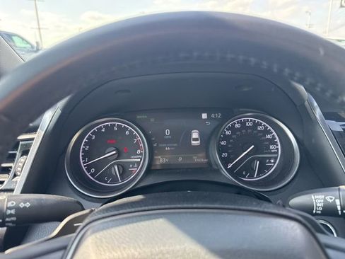 Used 2023 Toyota Camry SE w/ Cold Weather Package image 19