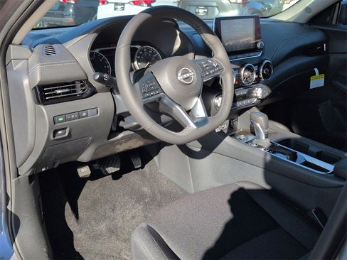 New 2025 Nissan Sentra SV image 9
