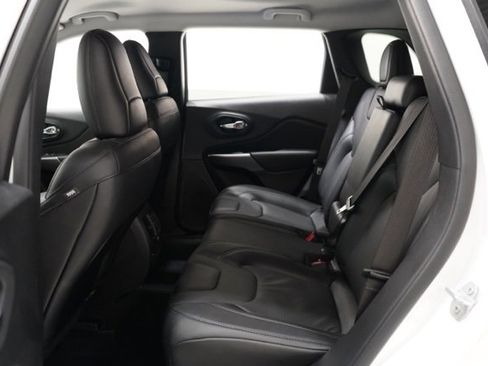 Used 2022 Jeep Cherokee Latitude Lux image 30