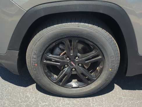 Used 2023 GMC Terrain AT4 w/ Tech Package AWD/4WD image 30