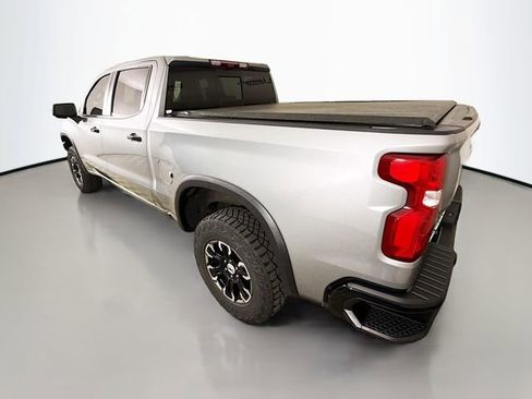 Used 2024 Chevrolet Silverado 1500 ZR2 w/ Technology Package AWD/4WD image 5