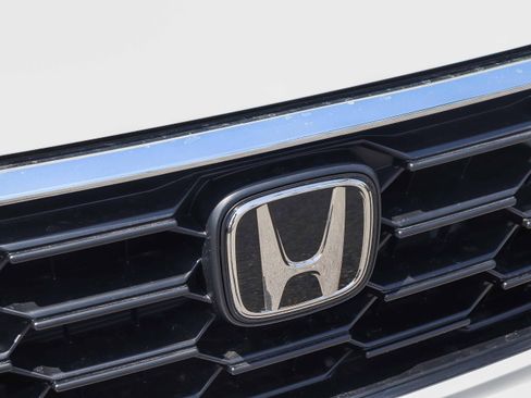 Used 2026 Honda CR-V LX image 4