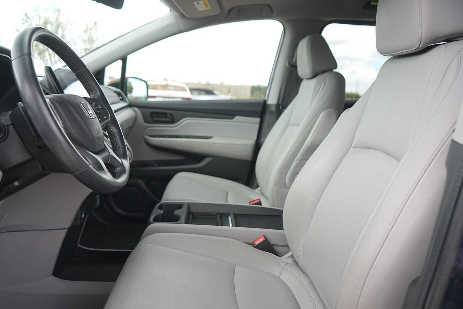 Used 2021 Honda Odyssey EX-L image 11