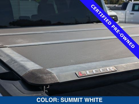 Used 2024 GMC Sierra 1500 SLE image 13