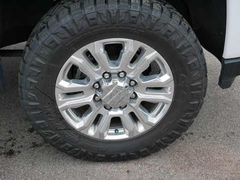 Used 2020 GMC Sierra 3500 Denali w/ Denali Ultimate Package AWD/4WD image 15