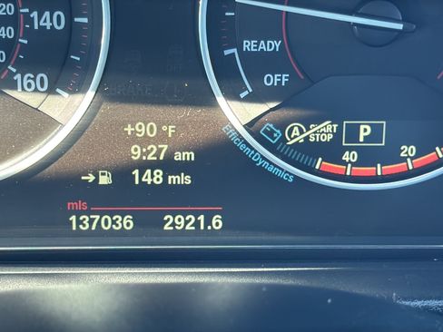 Used 2013 BMW 335i xDrive Sedan AWD/4WD image 30