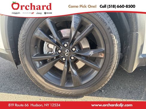 Used 2023 INFINITI QX60 Luxe w/ Cargo Package image 9