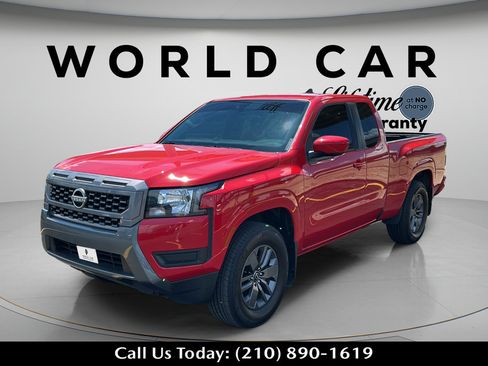 Used 2025 Nissan Frontier SV RWD image 7