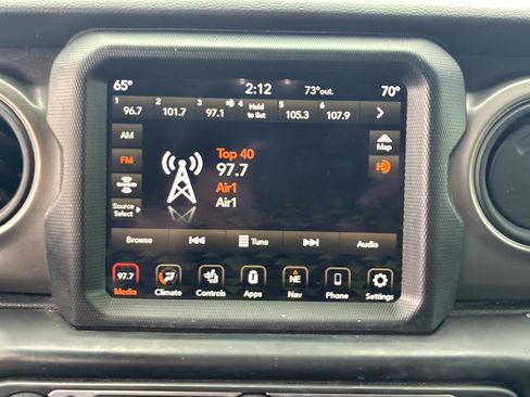 Used 2022 Jeep Wrangler Unlimited Sport AWD/4WD image 30