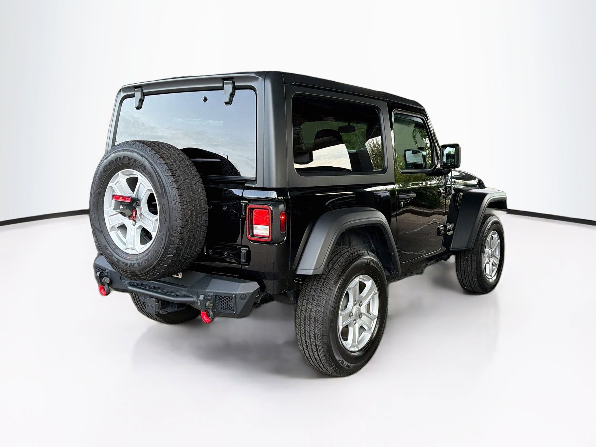 Used 2020 Jeep Wrangler Sport AWD/4WD image 9