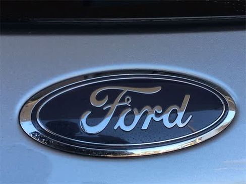 Used 2024 Ford Escape ST-Line image 11