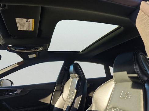 Used 2022 Audi S5 Premium Plus image 15