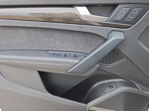 Certified 2023 Audi SQ5 Premium Plus w/ Premium Plus Package image 15