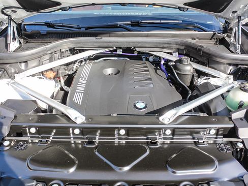 New 2026 BMW X5 sDrive40i w/ M Sport Package image 35