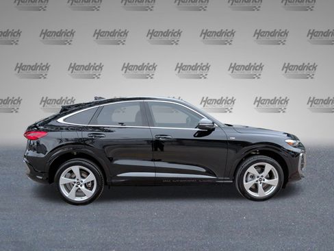 New 2025 Audi Q5 Premium Plus image 10