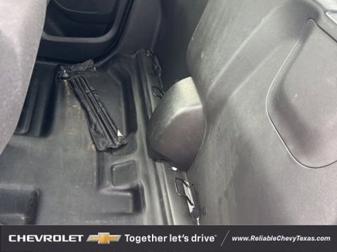 Certified 2022 Chevrolet Colorado LT w/ Fleet Safety Package image 9