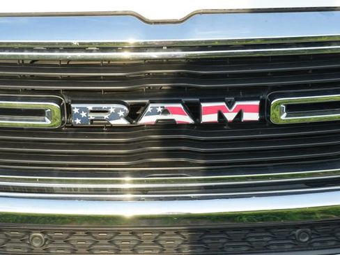 Used 2021 RAM 1500 Big Horn AWD/4WD image 4