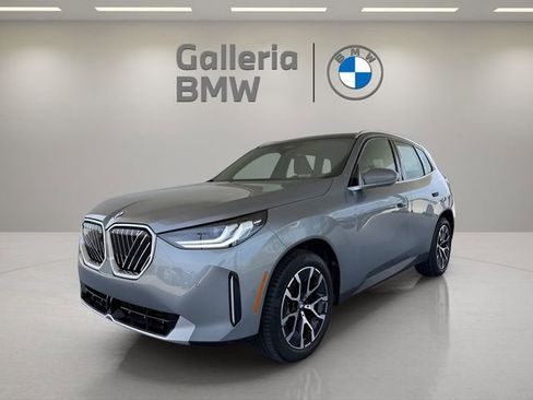 Used 2025 BMW X3 xDrive30i w/ Premium Package AWD/4WD image 1