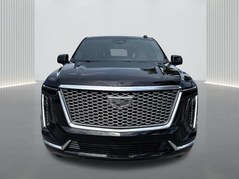 New 2026 Cadillac Escalade Luxury w/ LPO, Radiant Package AWD/4WD image 2