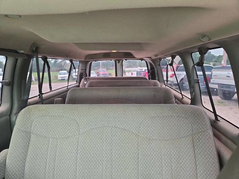 Used 2001 Chevrolet Express 3500 Extended Passenger w/ LS Preferred Equipment Group image 11