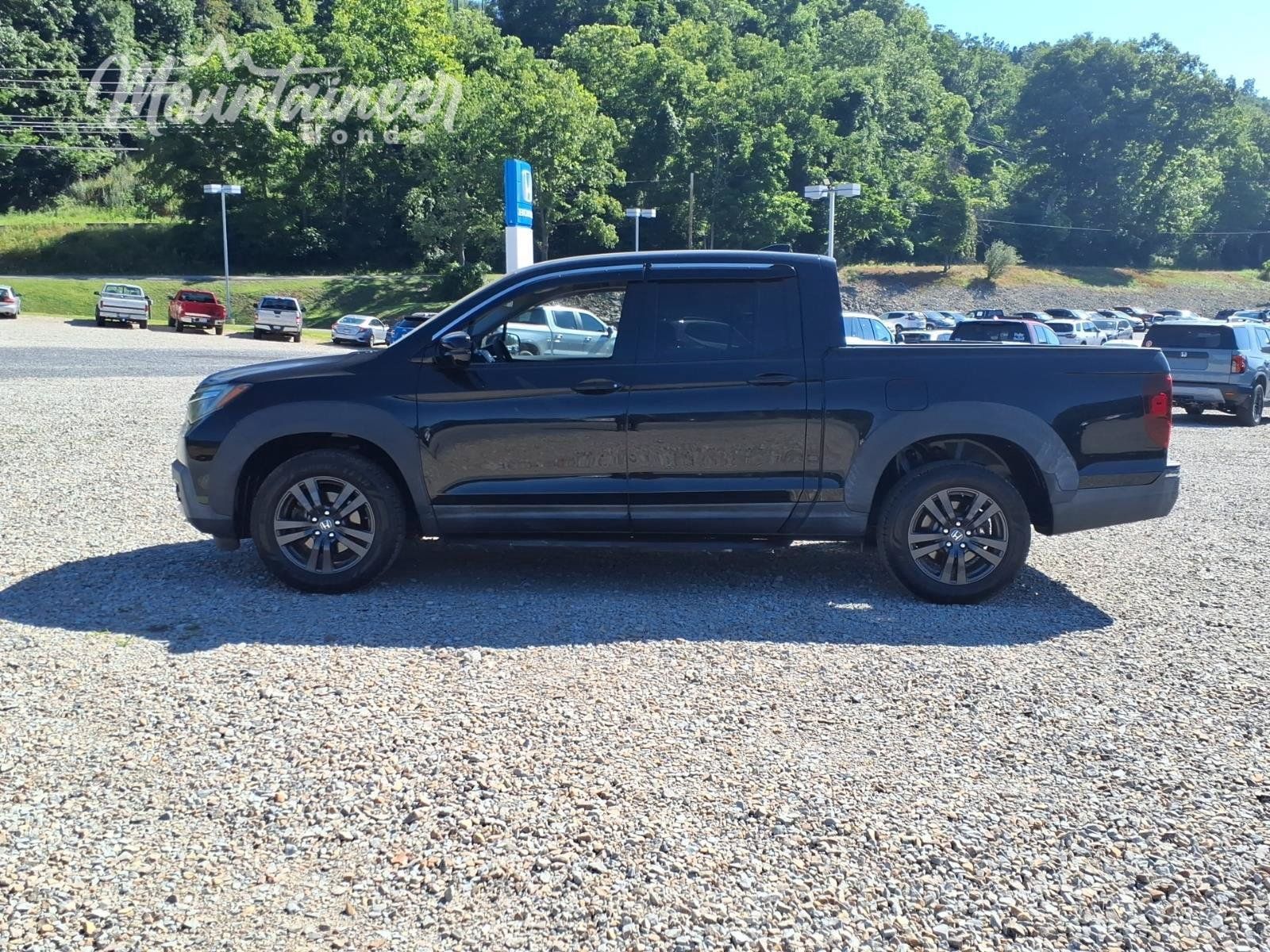 Used 2017 Honda Ridgeline Sport image 4