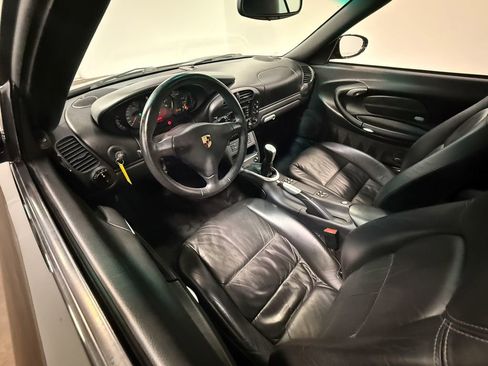 Used 2003 Porsche 911 Carrera 4 AWD/4WD image 57