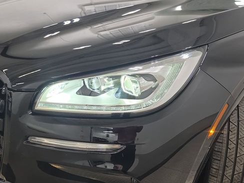 Used 2024 Lincoln Corsair Reserve w/ Equipment Group 201A image 27