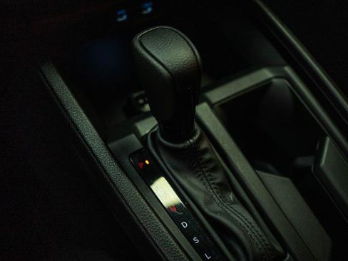 Used 2025 Honda Accord LX image 18