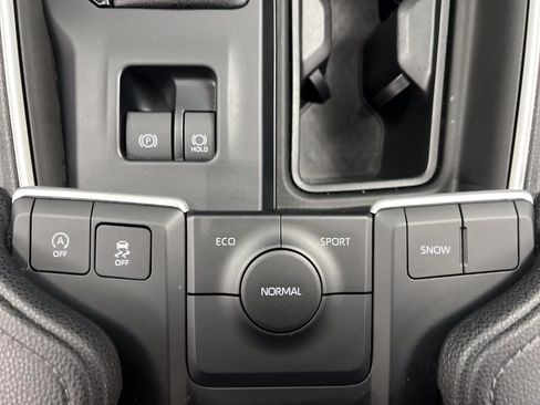 Used 2025 Toyota Grand Highlander FWD image 53