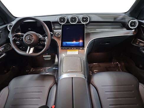 New 2026 Mercedes-Benz GLC 300 image 9