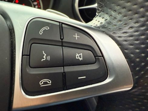 Used 2017 Mercedes-Benz SL 450 image 36