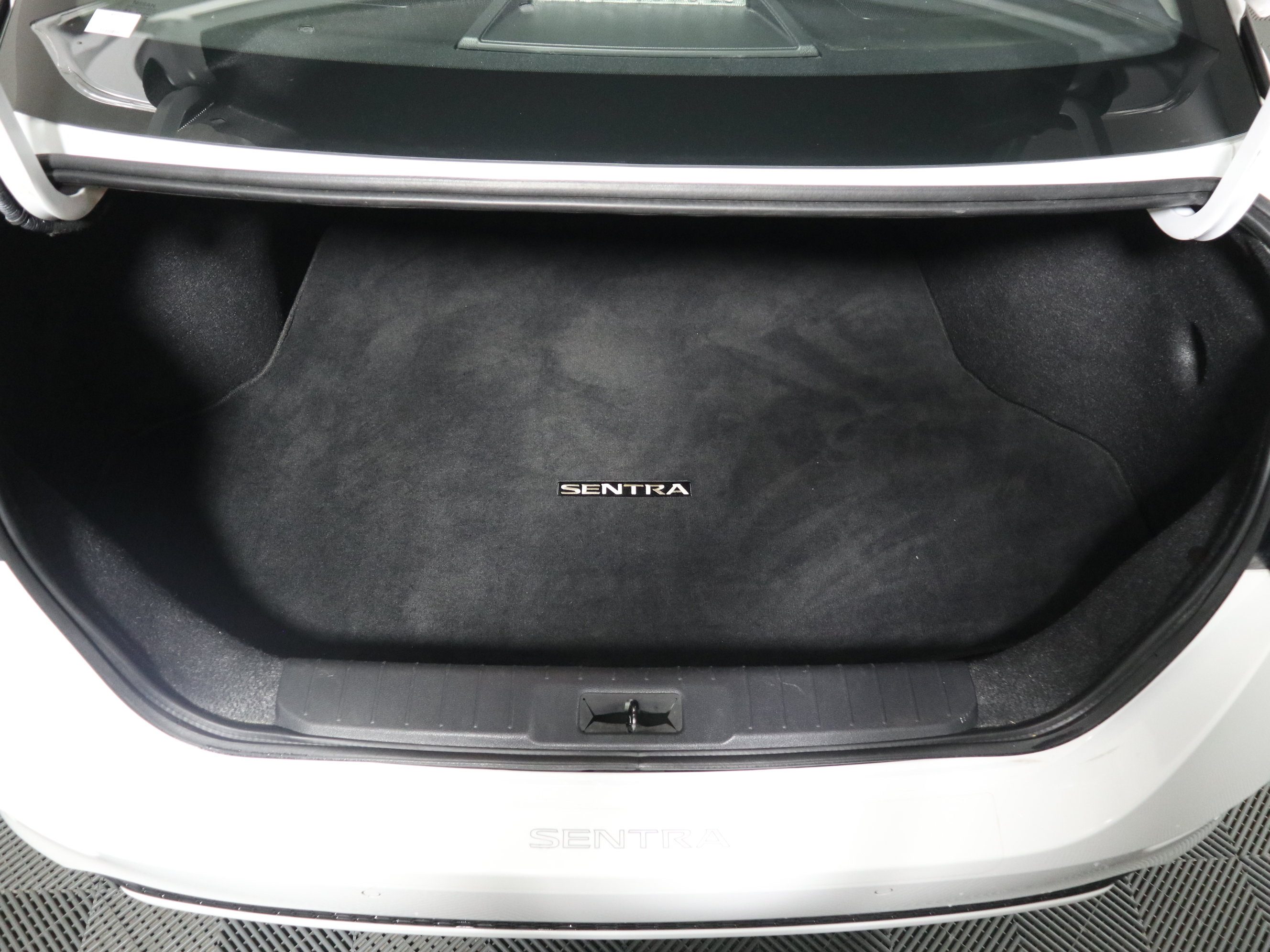Used 2022 Nissan Sentra S FWD image 8