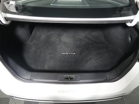 Used 2022 Nissan Sentra S FWD image 8