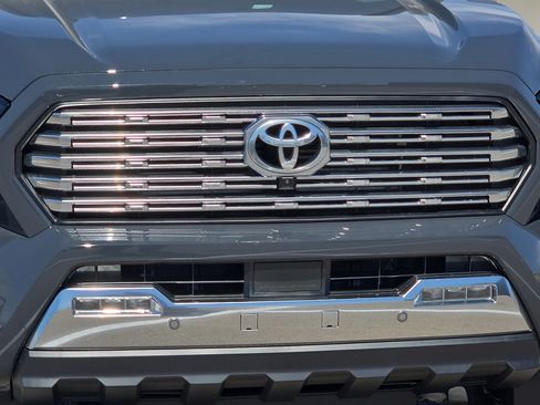 New 2026 Toyota Tacoma Limited AWD/4WD image 7
