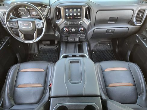 Used 2021 GMC Sierra 1500 AT4 w/ AT4 Premium Package AWD/4WD image 25