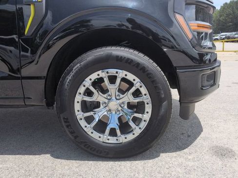 Used 2025 Ford F150 STX w/ Equipment Group 200A RWD image 12