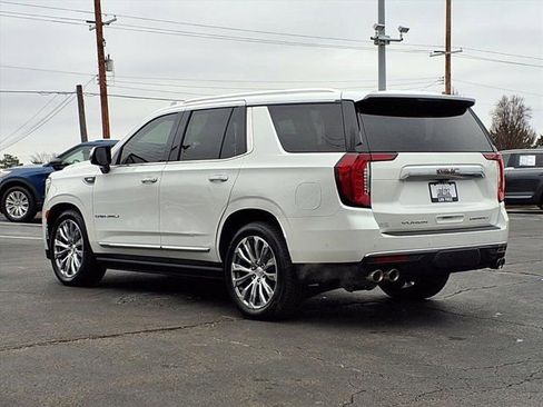 Used 2024 GMC Yukon Denali w/ Denali Reserve Package image 35