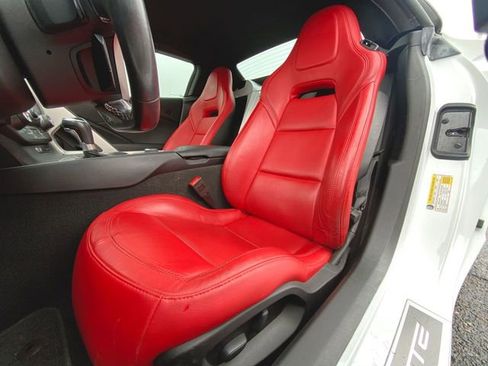 Used 2019 Chevrolet Corvette Stingray Convertible w/ 1LT image 20