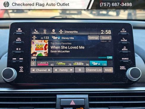 Used 2018 Honda Accord EX image 15