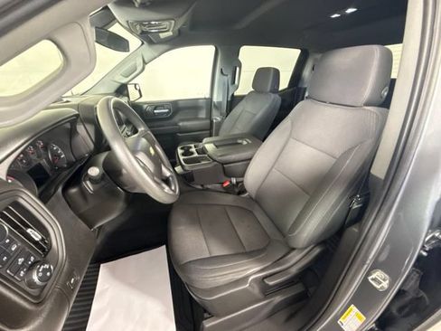 Used 2021 Chevrolet Silverado 1500 Custom AWD/4WD image 12