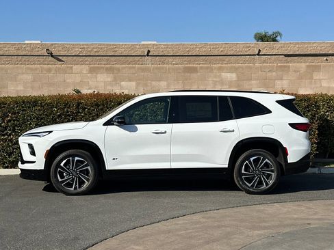 New 2026 Buick Enclave Sport Touring w/ Power Package image 7