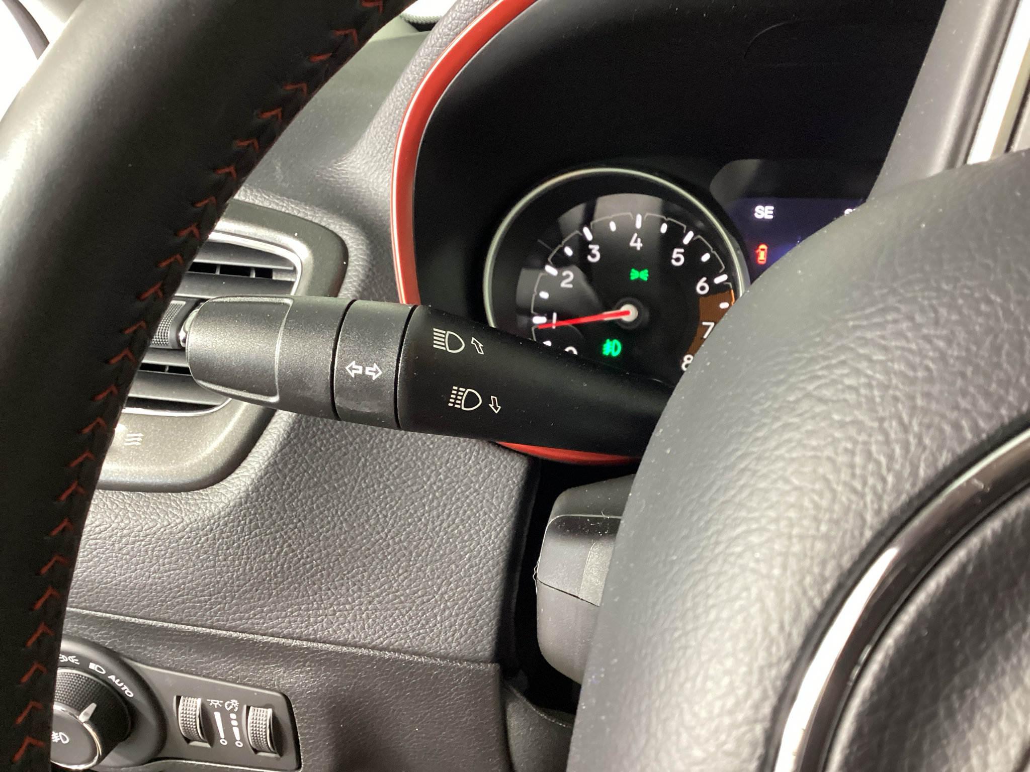 Used 2018 Jeep Compass Trailhawk w/ Leather Interior Group AWD/4WD image 20