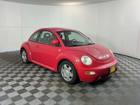 Used 1999 Volkswagen Beetle GLS FWD image 3