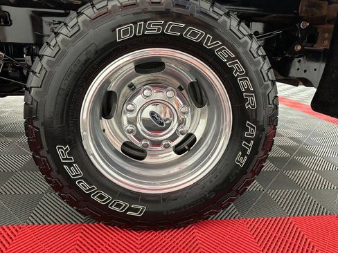 Used 2017 Ford F350 Lariat w/ FX4 Off-Road Package image 82