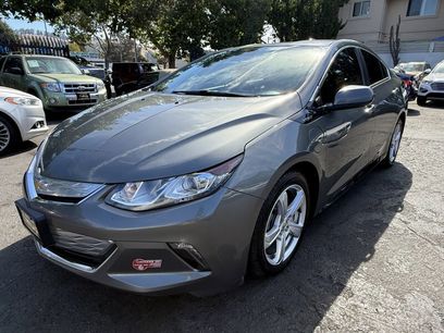 Used 2017 Chevrolet Volt LT w/ Comfort Package