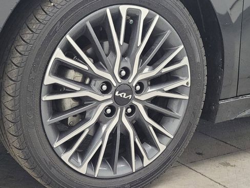 Used 2024 Kia Forte GT-Line w/ GT-Line Premium Package FWD image 31